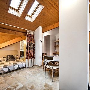 Faber Apartments-Residence Style